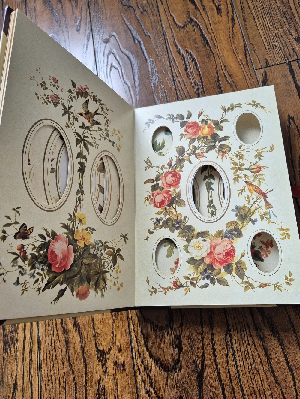 Victorian Photo Album - Picture 3 of 5
